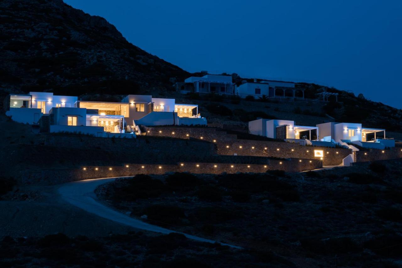 Theros Luxury Villas Damatria Exterior foto